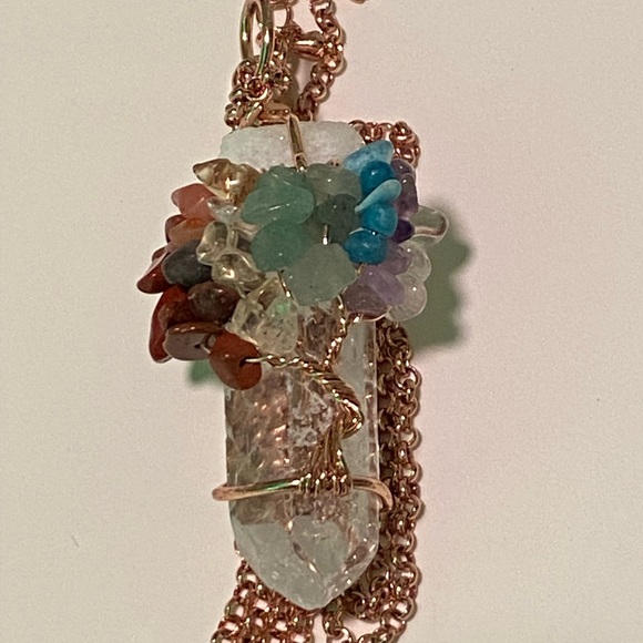 Clear Quartz point and natural stone chakra tree design pendant and chain - Picture 6 of 9